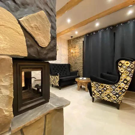 Dağ evi Goralski Nad Potokiem Witów