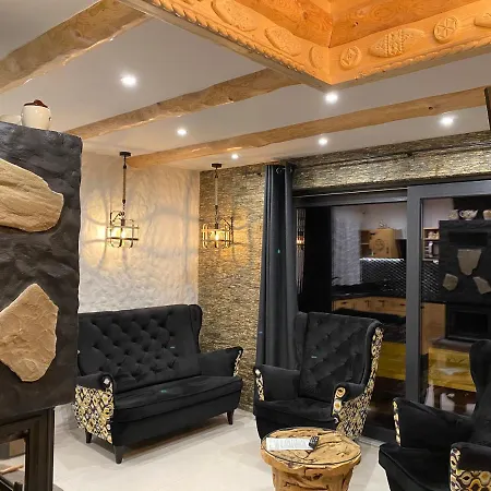 Goralski Nad Potokiem Dağ evi