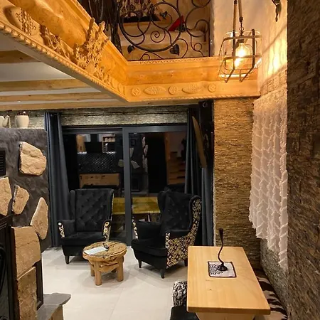 Goralski Nad Potokiem * Witów